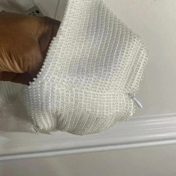 ZARA Oyster White Beaded Crop Top BNWT STUNNING Sz Medium - Picture 8 of 8